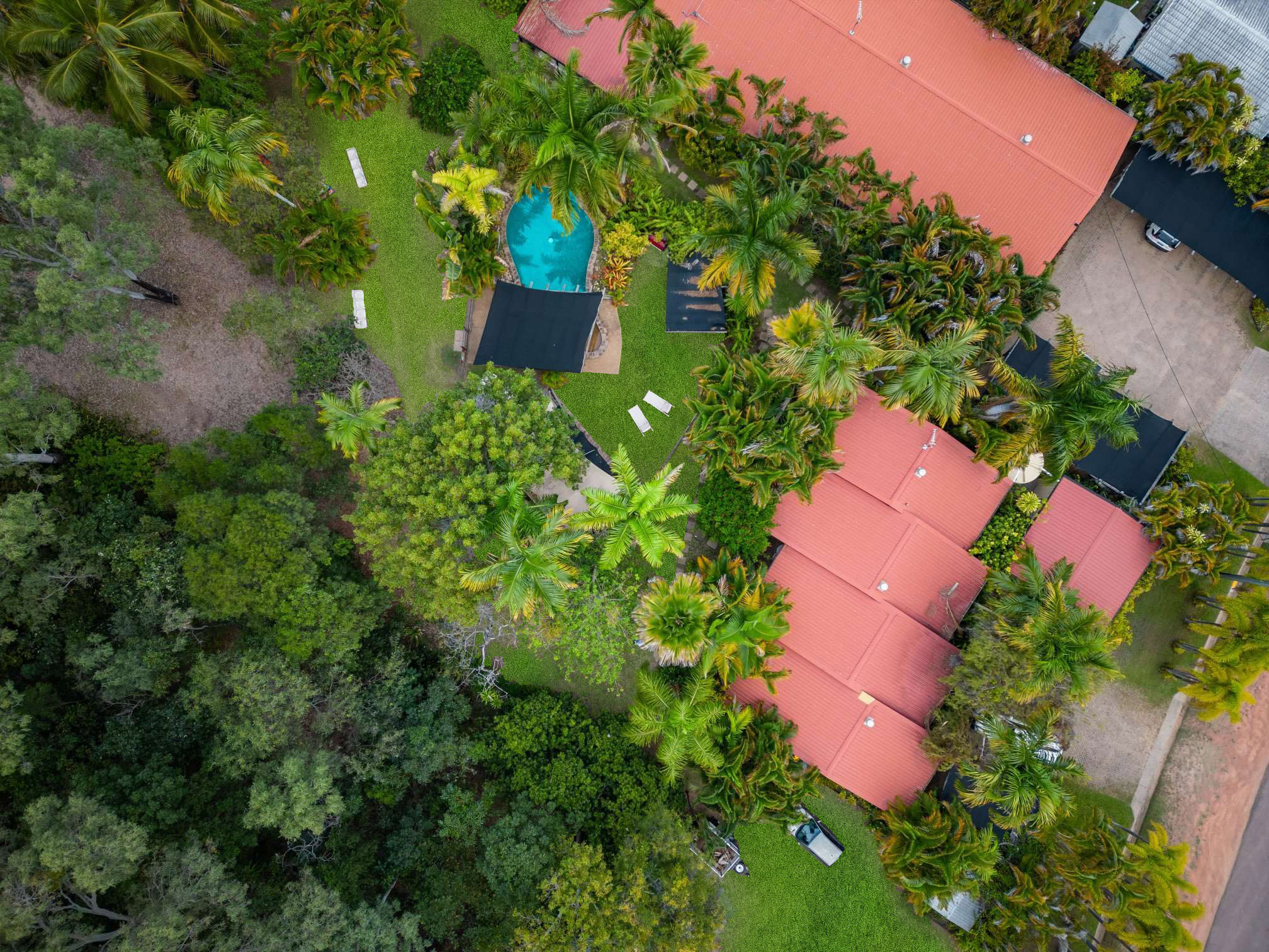 Peter and Selena Chengody, owners of Balgal Beach Motel